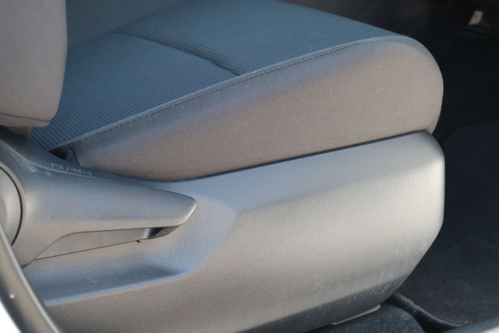 Used 2025 White Toyota LE image 30