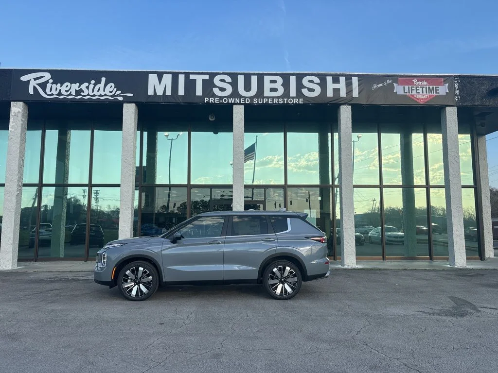 2026 Mitsubishi Outlander SE S-AWC's photo
