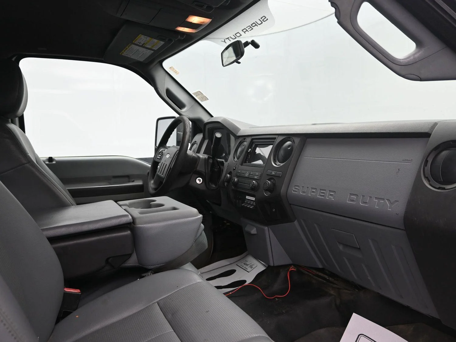 Used 2015 Oxford White Ford XL image 11