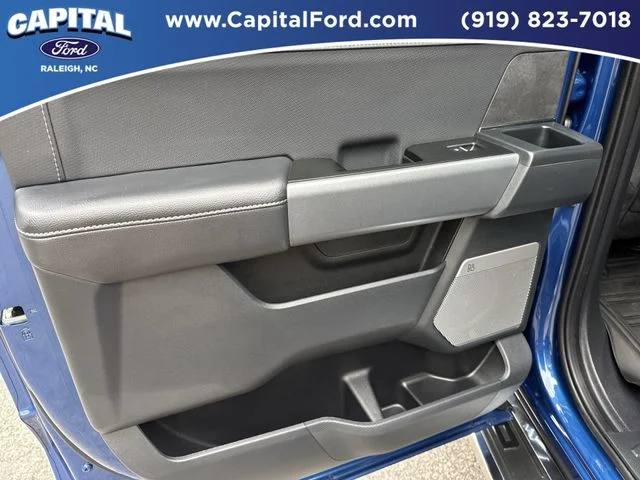 Used 2025 Blue Ford XLT image 17
