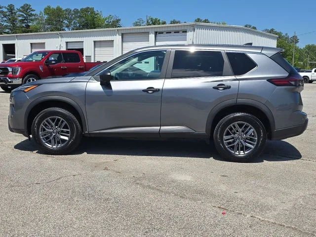 Used 2024 Gray Nissan S image 2