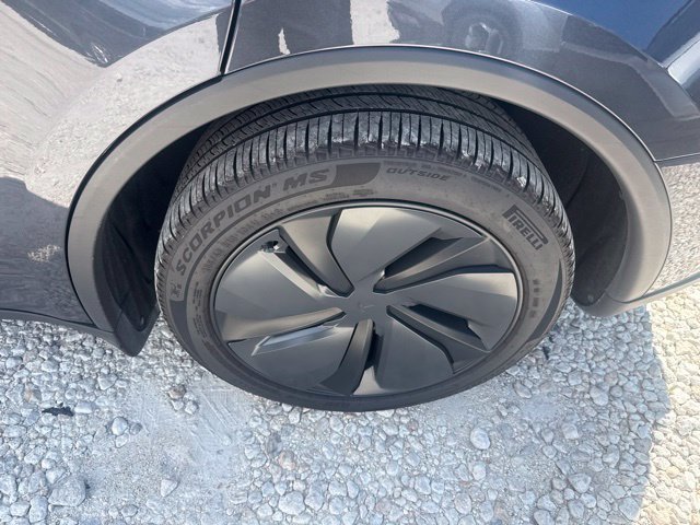 Used 2026  Tesla  image 11