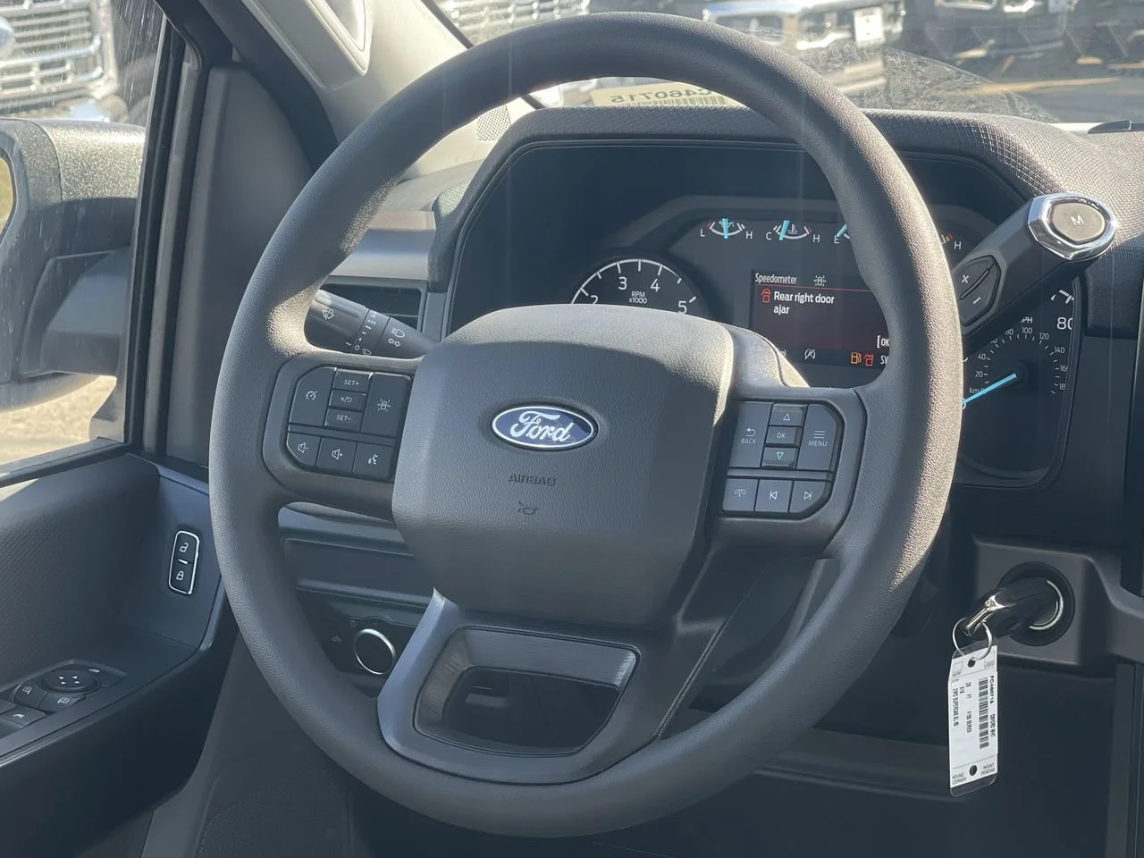 New 2026 Oxford White Ford XL image 15