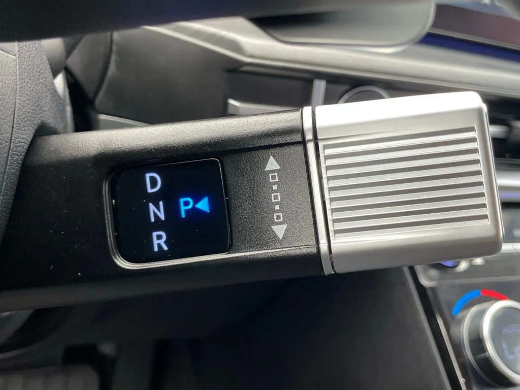 Used 2025 Gray Hyundai Limited image 37