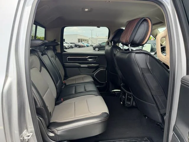 Used 2019 Silver Ram Laramie image 18