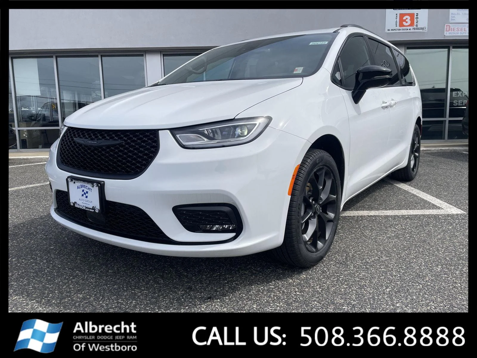 2026 Chrysler Pacifica Select AWD's photo