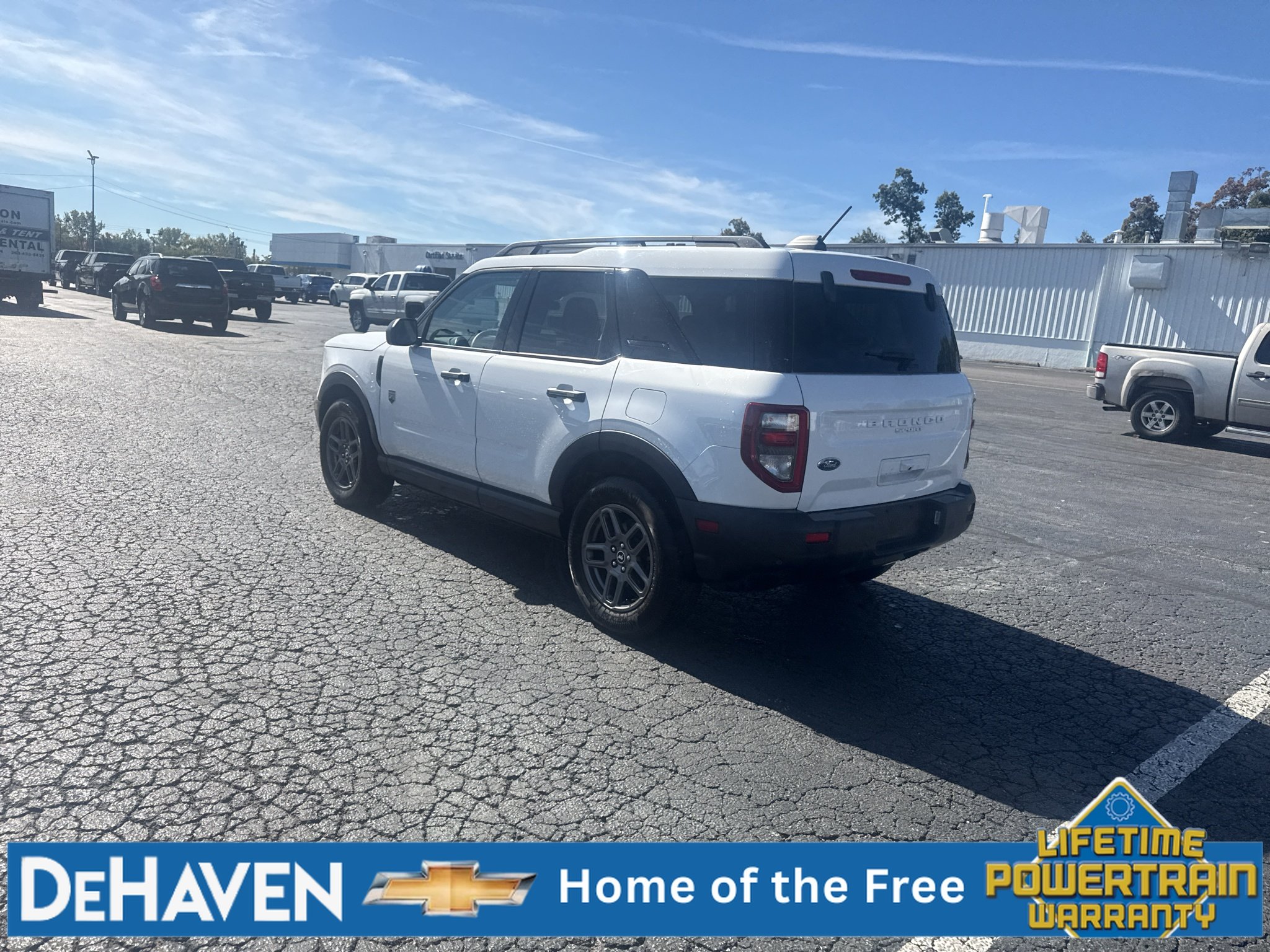 Used 2025 White Ford Big Bend image 4