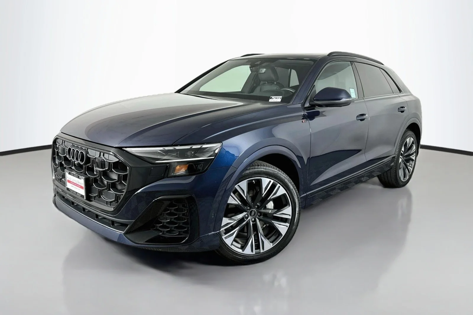 2025 Audi Q8