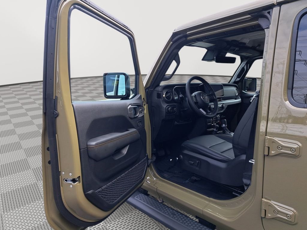 2025 Jeep Gladiator Sport S - Photo 11