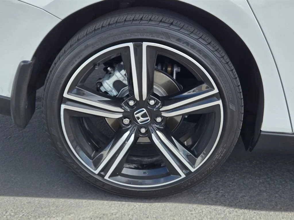 Used 2023 White Honda Sport image 3
