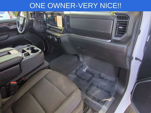 Used 2023 White Chevrolet LT image 38