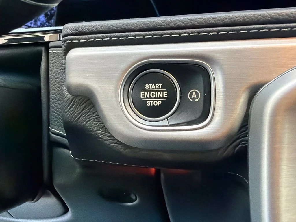 Used 2025 White Mercedes-Benz G 550 image 52