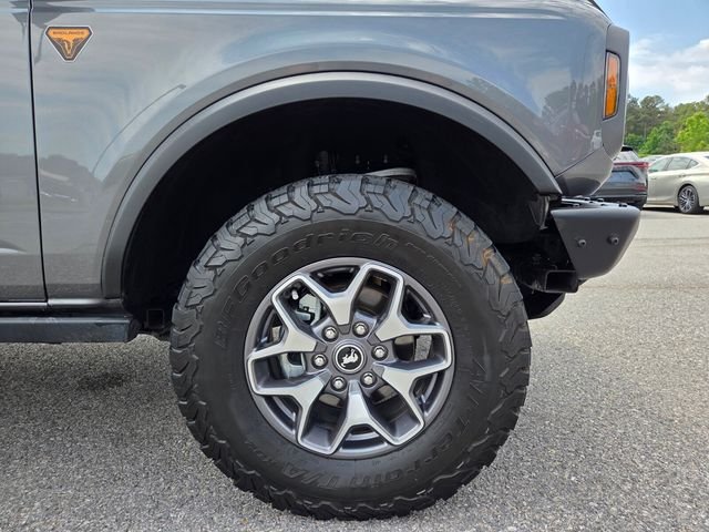 Used 2024 Gray Ford Badlands image 23