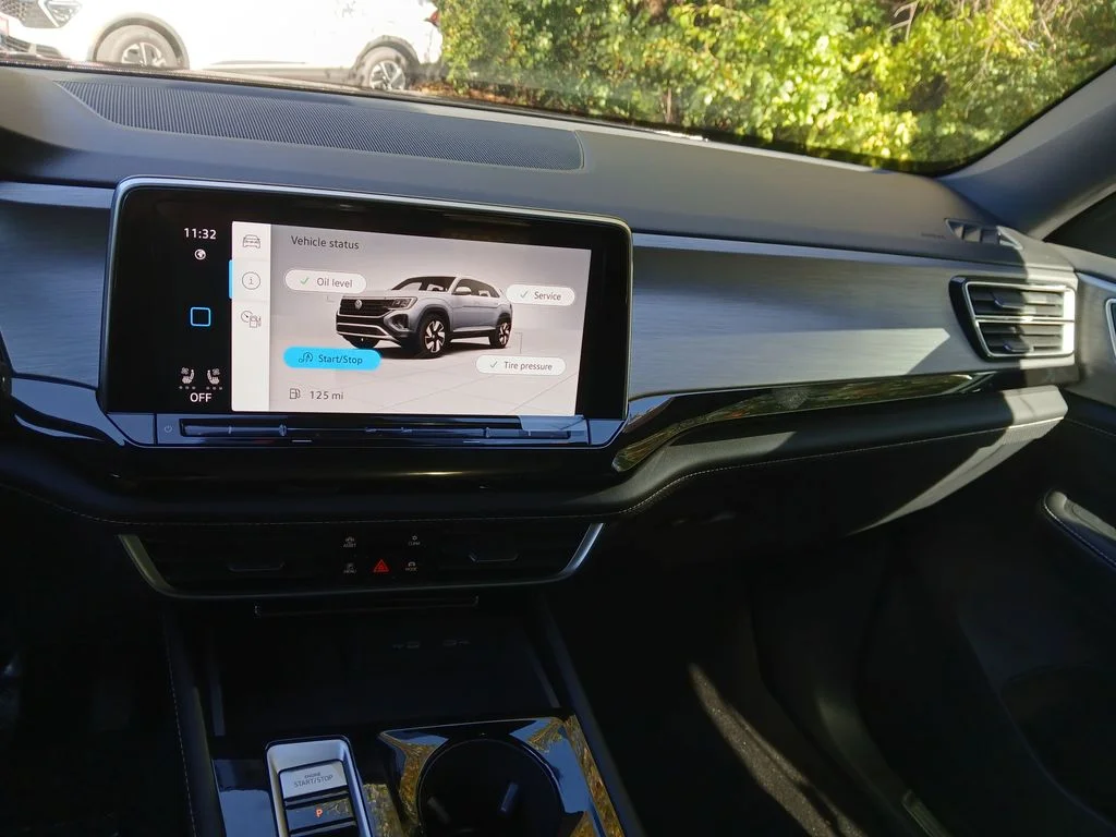 New 2026 Gray Volkswagen 2.0T SE w/Technology image 17