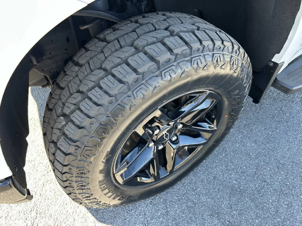 Used 2020 White Chevrolet LT Trail Boss image 36
