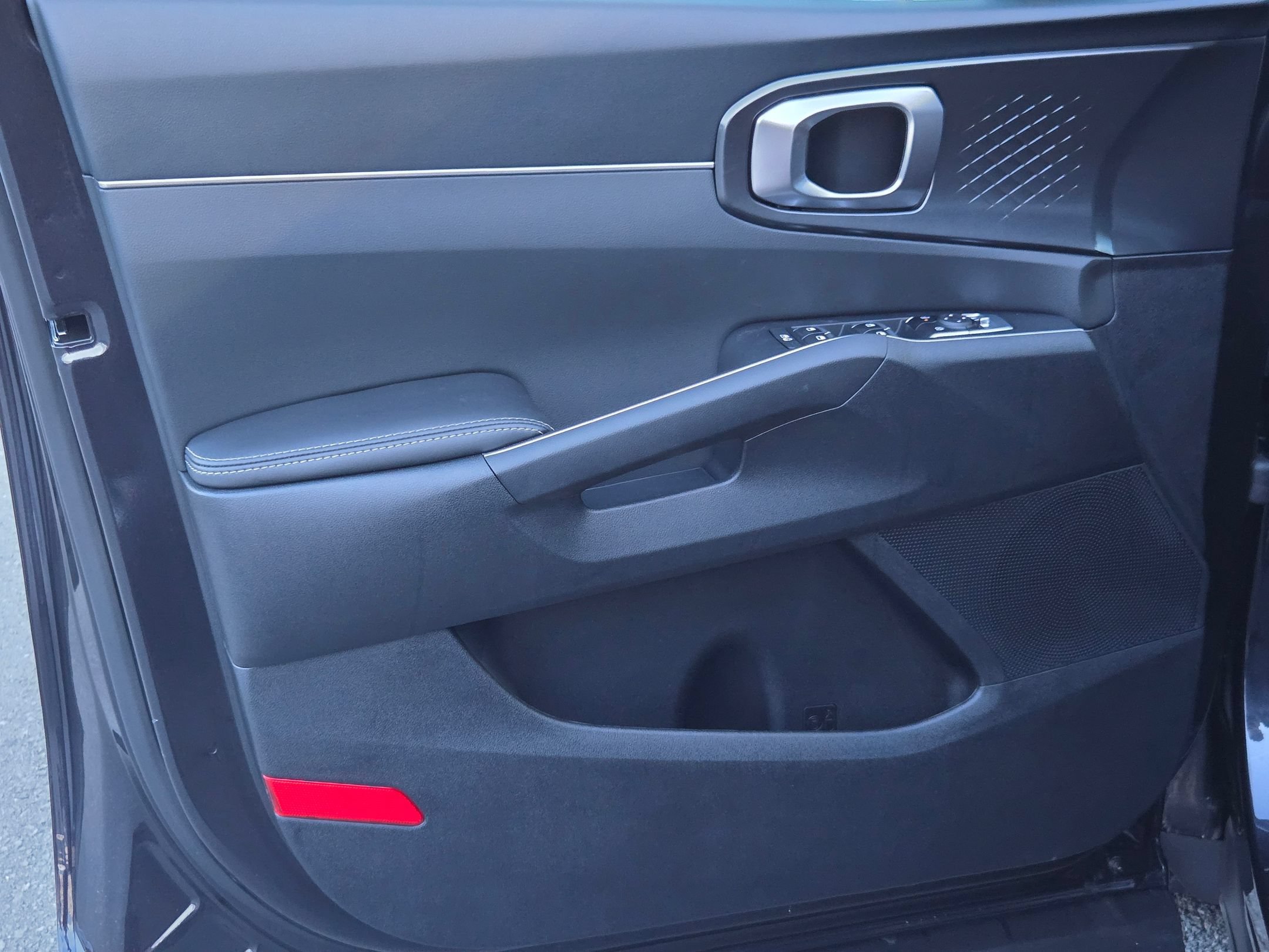 New 2026 Panthera Metal Kia LX image 15