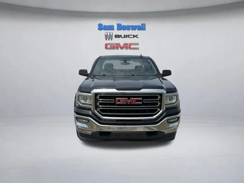 Used 2017 ONYX BLACK GMC SLE image 4