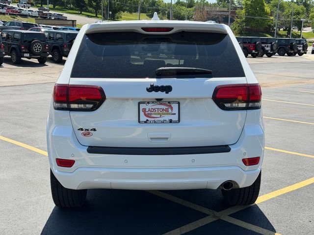 Certified Used 2022 White Jeep Laredo X image 8