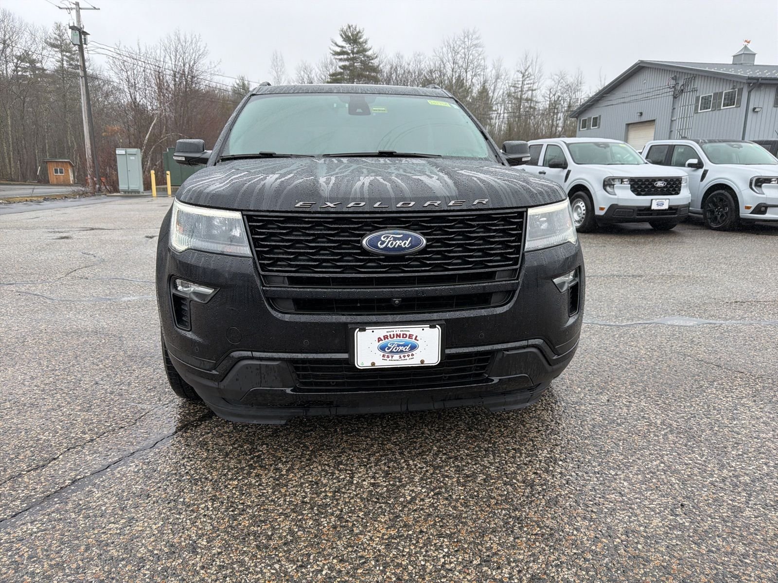 View vehicle photo 2