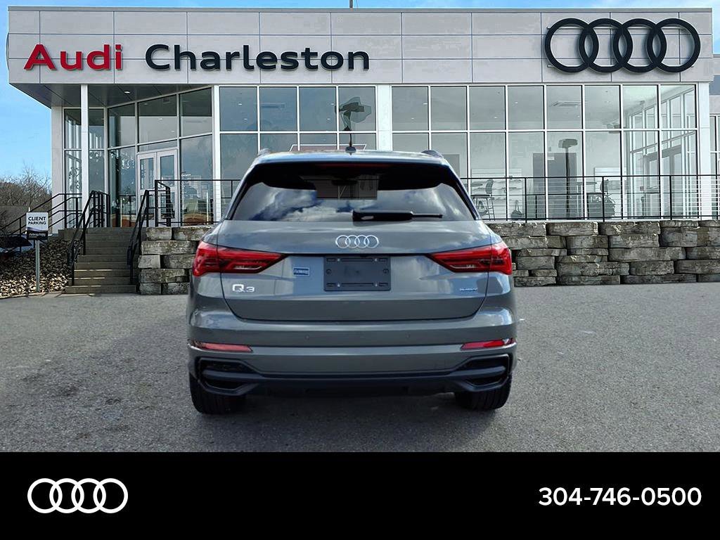 2025 Audi Q3 S line Premium photo 4