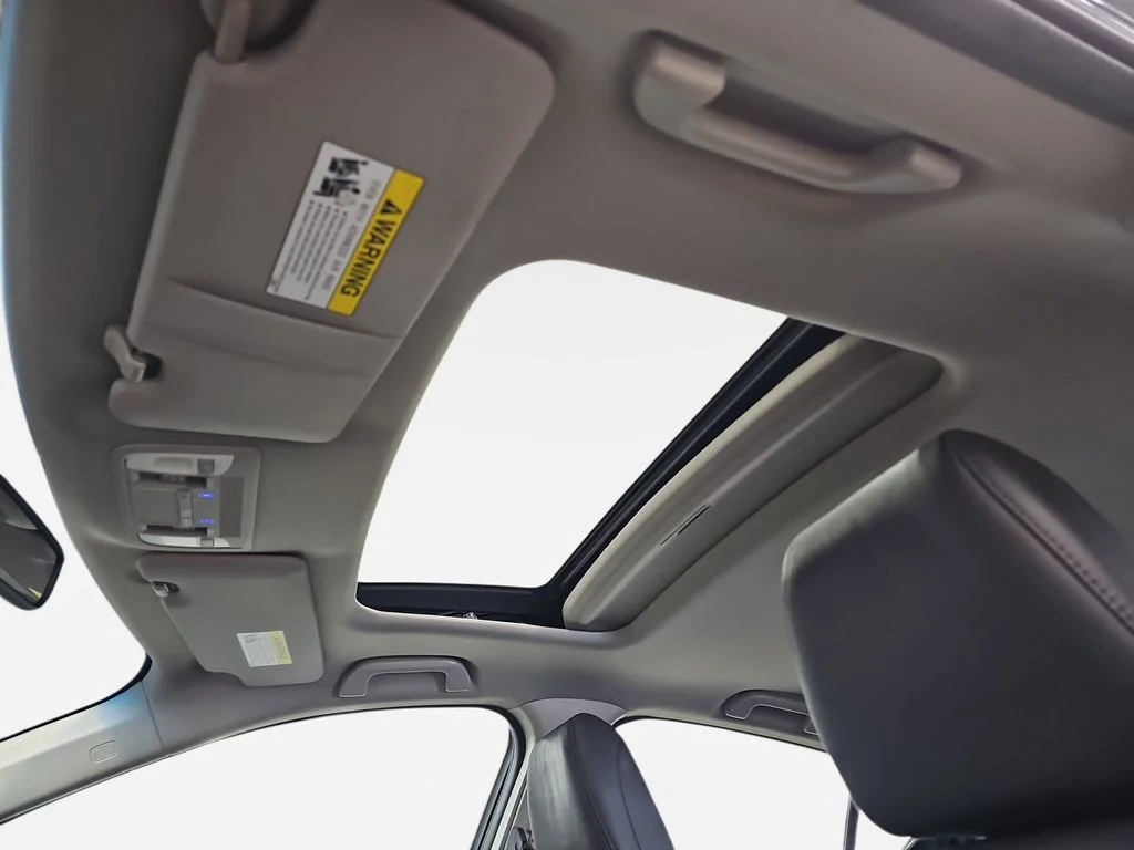 Used 2013  Acura 2.0L image 32
