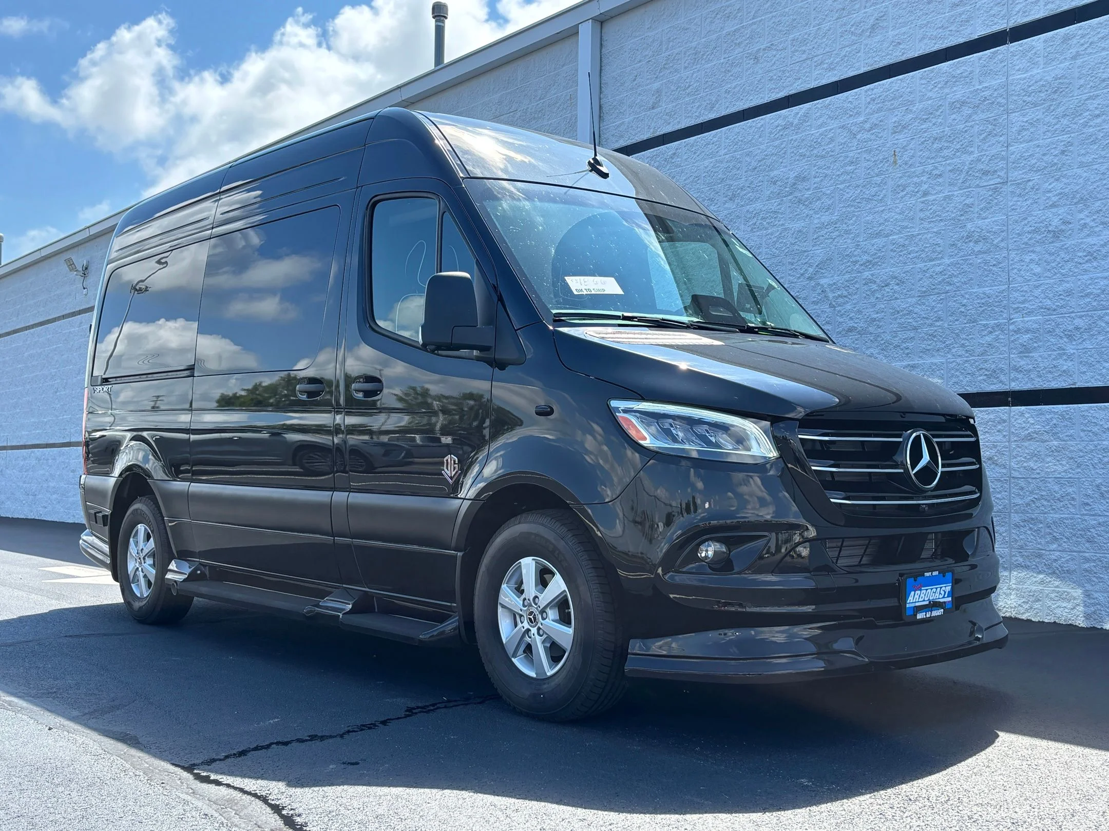New 2027 Black Mercedes-Benz Discovery Touring image 1