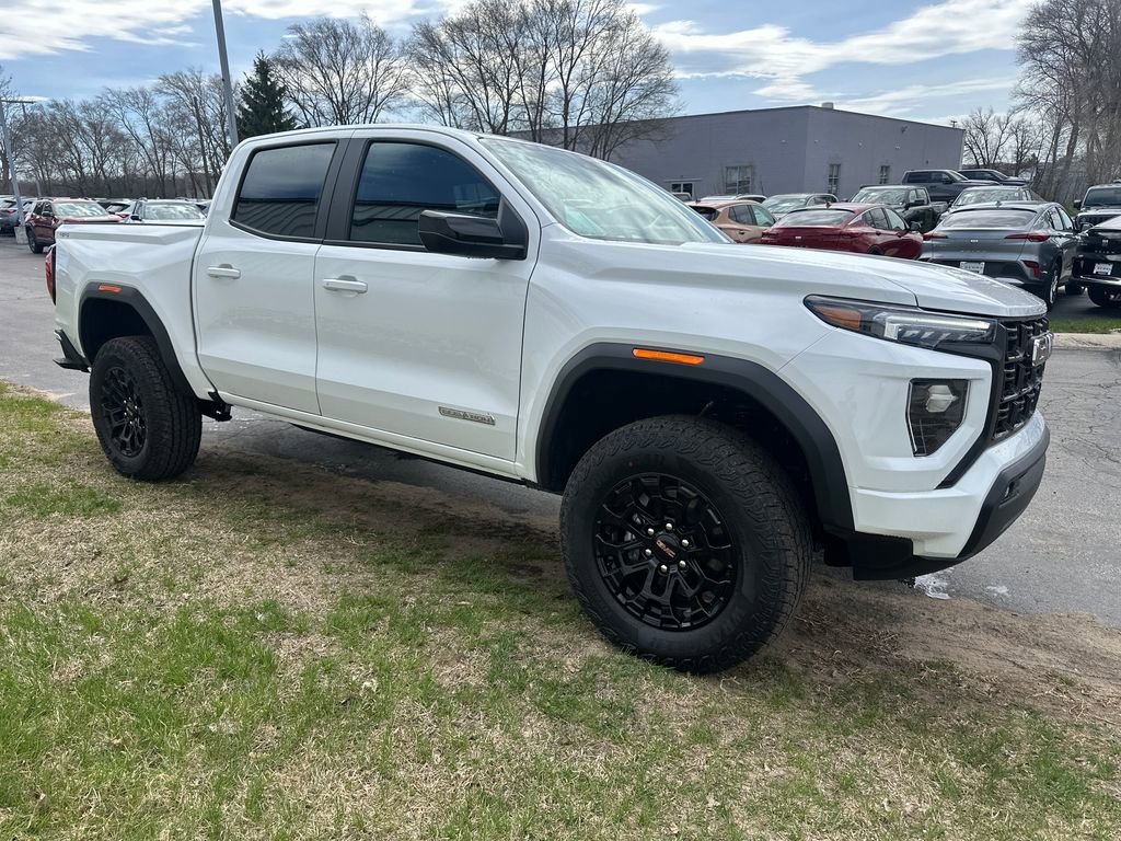 New 2026 Summit White GMC Elevation image 7