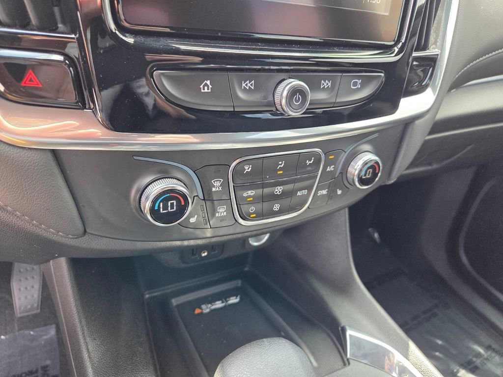 2023 Chevrolet Traverse 1LT - Photo 25