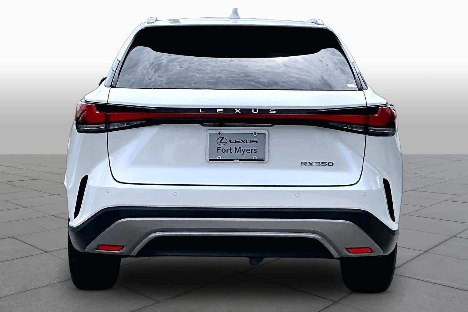 Used 2024 Eminent White Pearl Lexus Premium Plus image 5