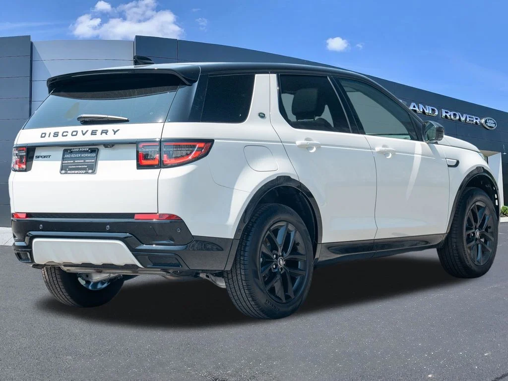 New 2026 White Land Rover Landmark image 4