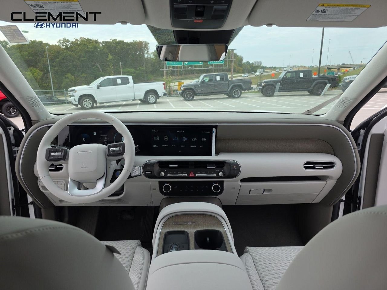 New 2026 White Hyundai SEL AWD image 11