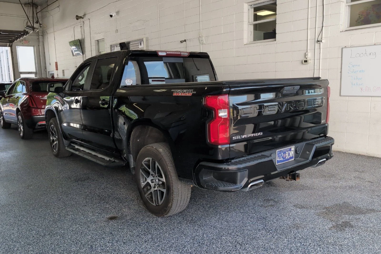 Used 2019 BLACK Chevrolet LT Trail Boss image 7