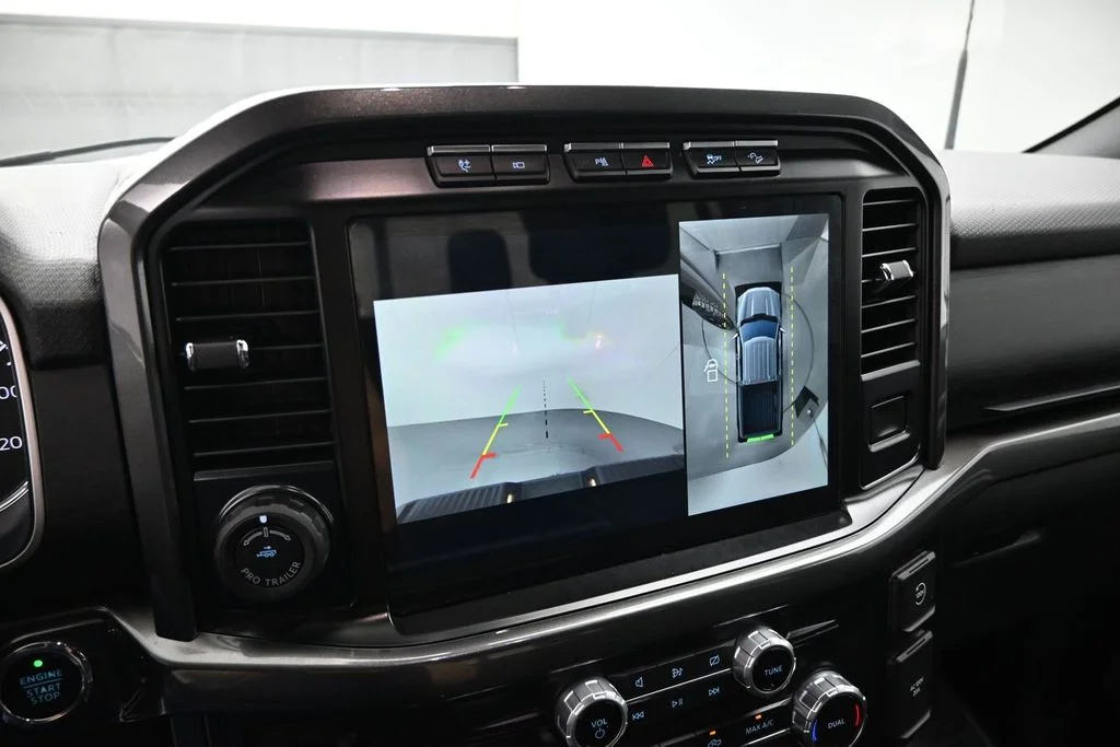 Used 2023 Gray Ford XLT image 15