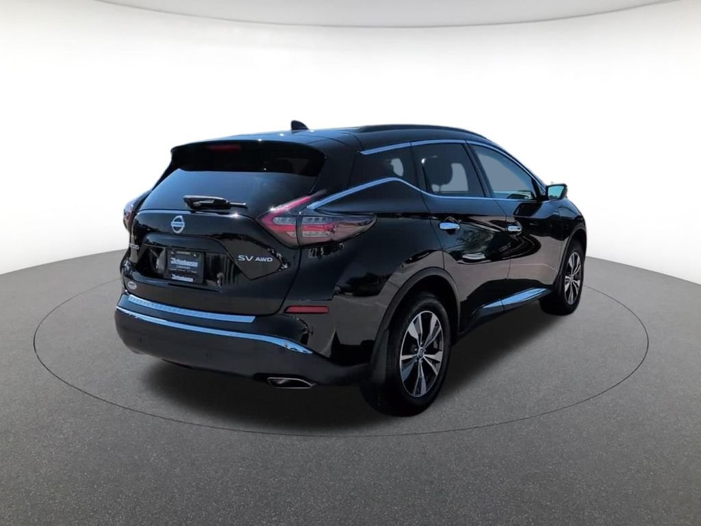 Used 2022 Black Nissan SV image 5
