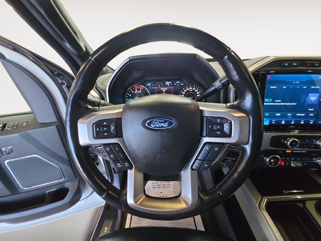 Used 2022 White Ford Platinum image 19