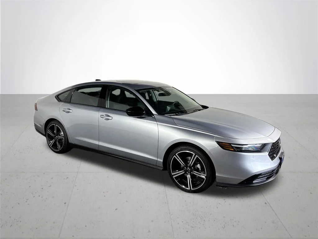 New 2026 Solar Silver Metallic Honda SE image 4