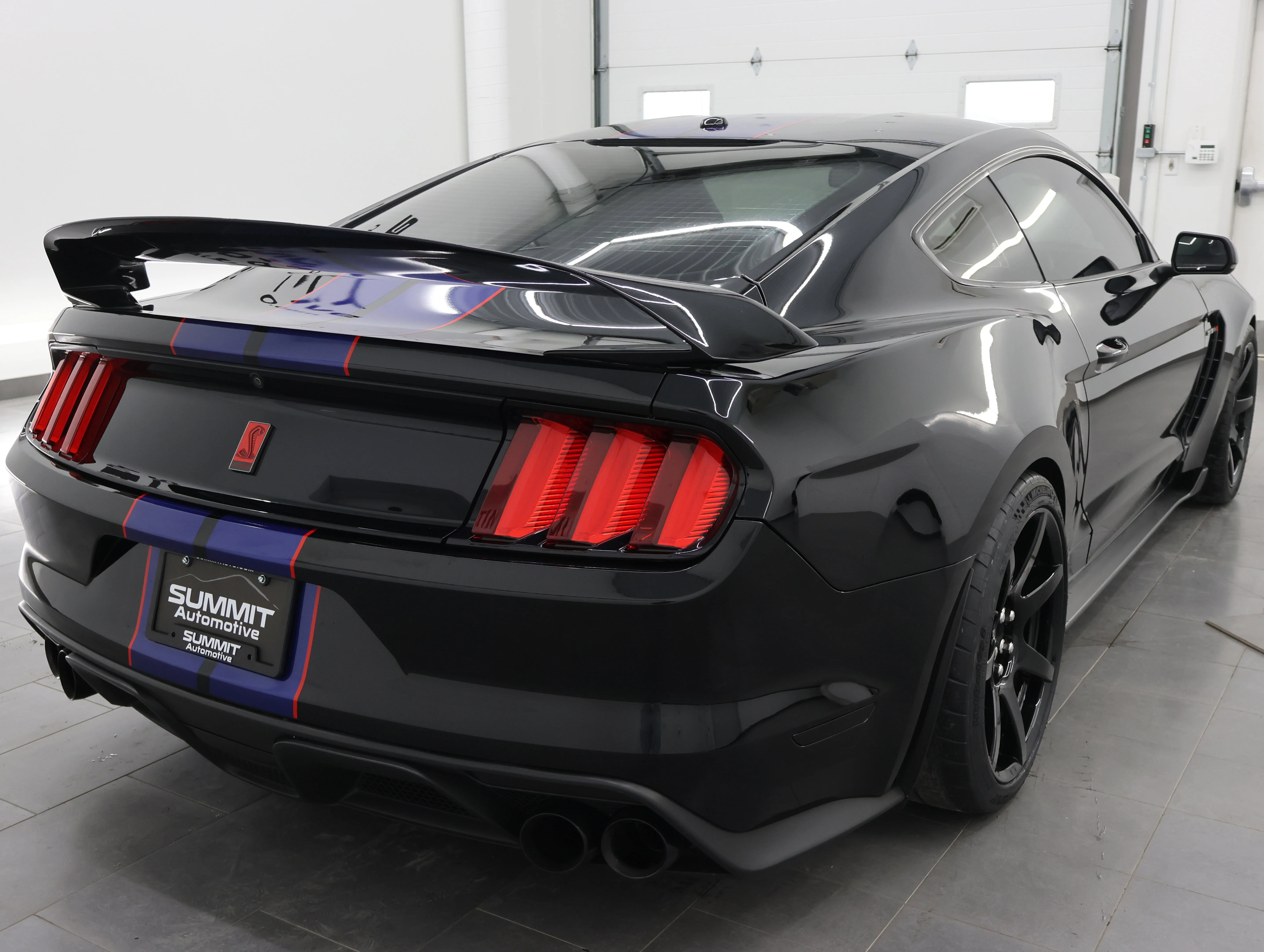 Used 2016 Shadow Black Ford Shelby GT350 image 4