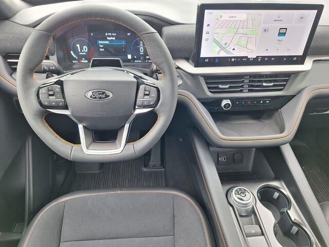 New 2026 Carbonized Gray Metallic Ford Tremor® image 26