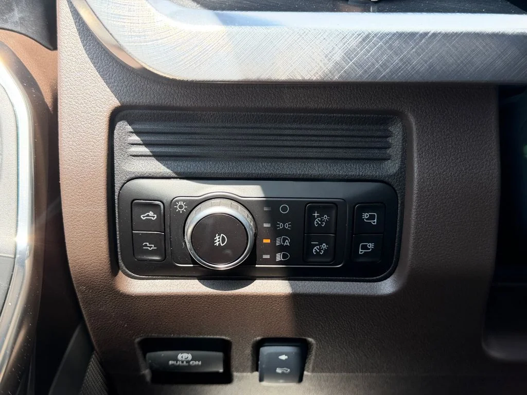 New 2026 Black Ford King Ranch image 19