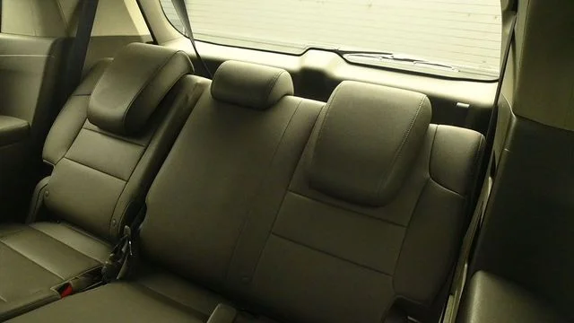 Used 2012 Polished Metal Metallic Honda EX-L image 11