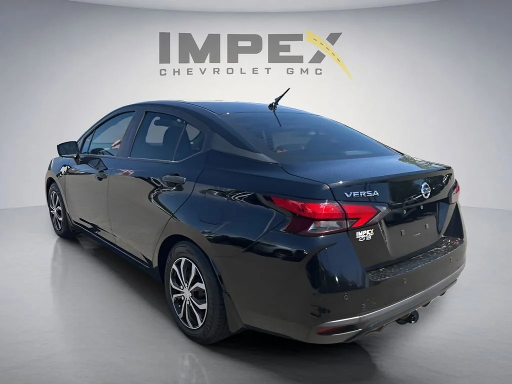 Used 2020 Black Nissan S image 3
