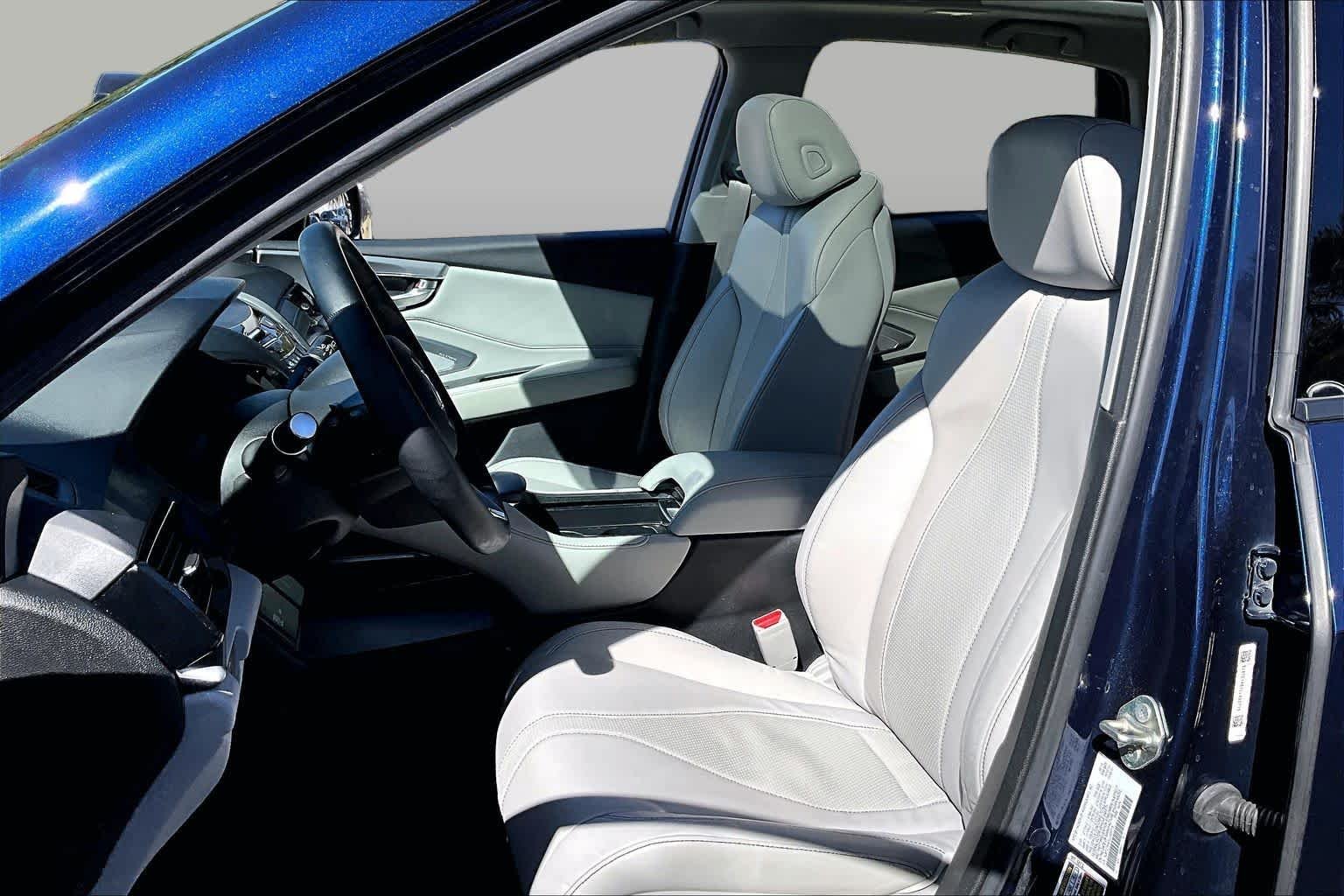Used 2020 Fathom Blue Pearl Acura w/Technology Pkg image 8