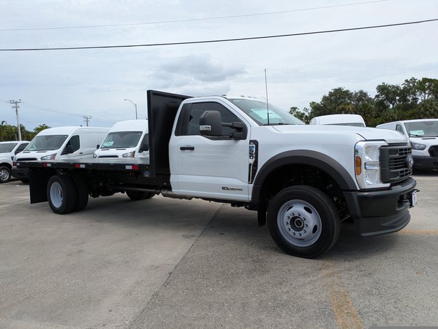 2024 Ford Super Duty F-550 DRW XL