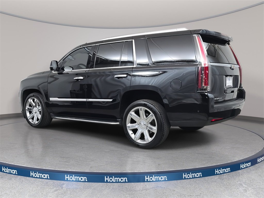 2019 Cadillac Escalade Premium Luxury photo 3