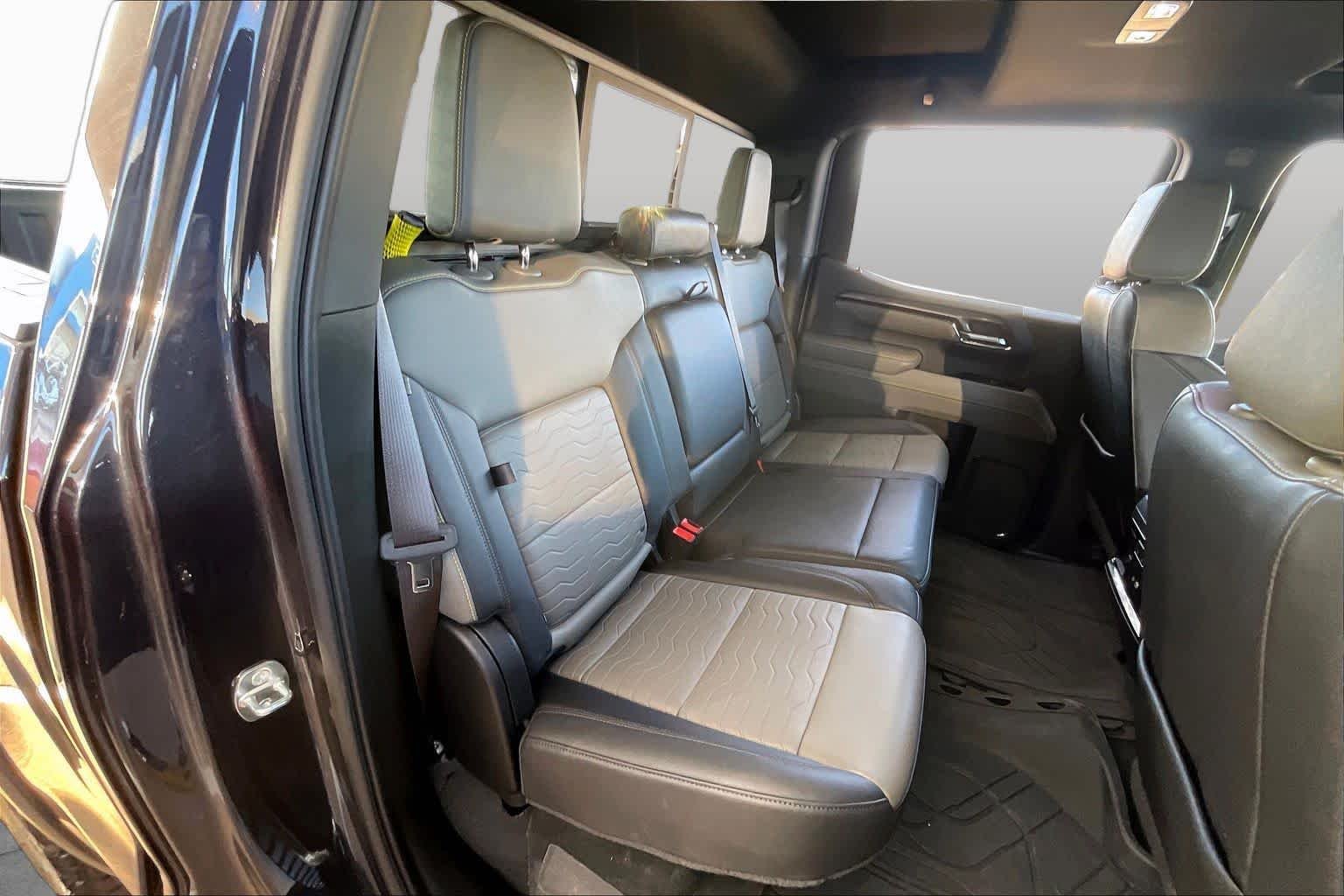 2024 Chevrolet Silverado 1500 ZR2 - Photo 18