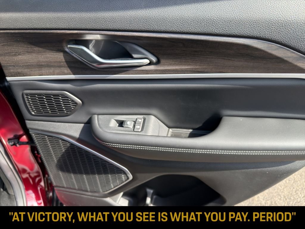 New 2026 Velvet Red Pearl-Coat Exterior Paint Jeep Limited image 29