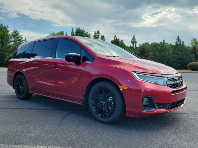 New 2026 Radiant Red Metallic II Honda Sport-L image 3