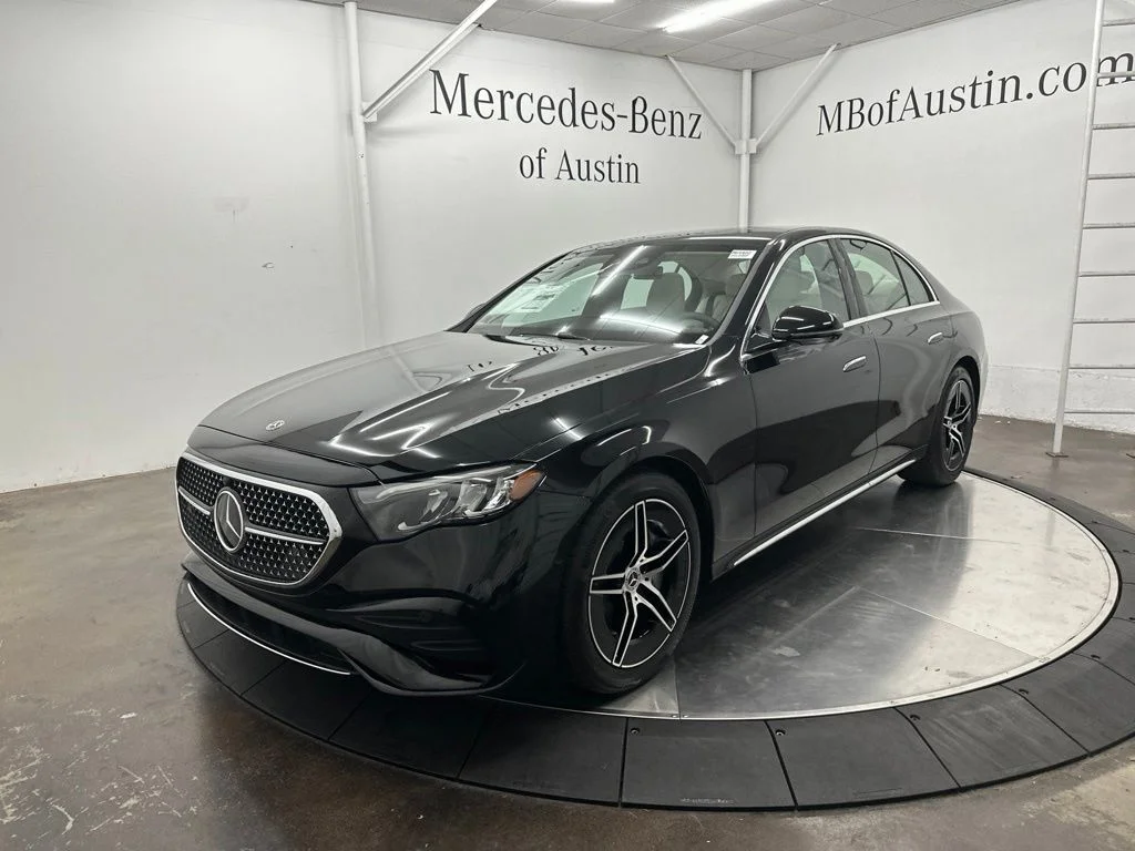 New 2027 Black Mercedes-Benz E 450 image 3