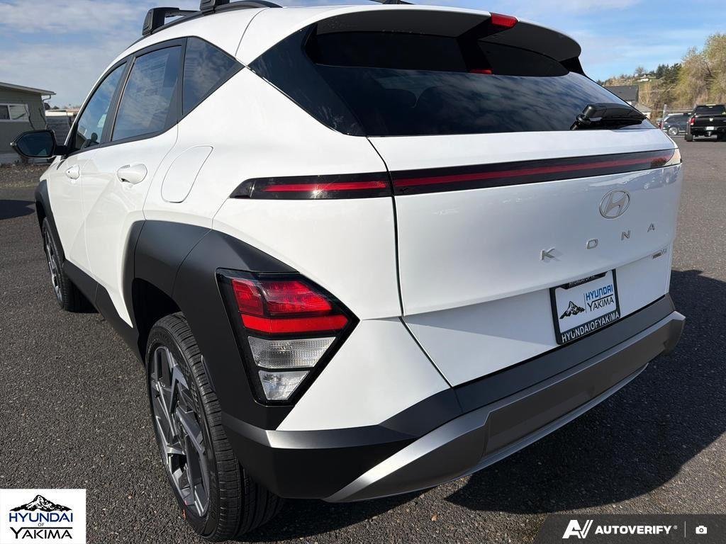 New 2026 Atlas White Hyundai SEL Premium AWD image 11