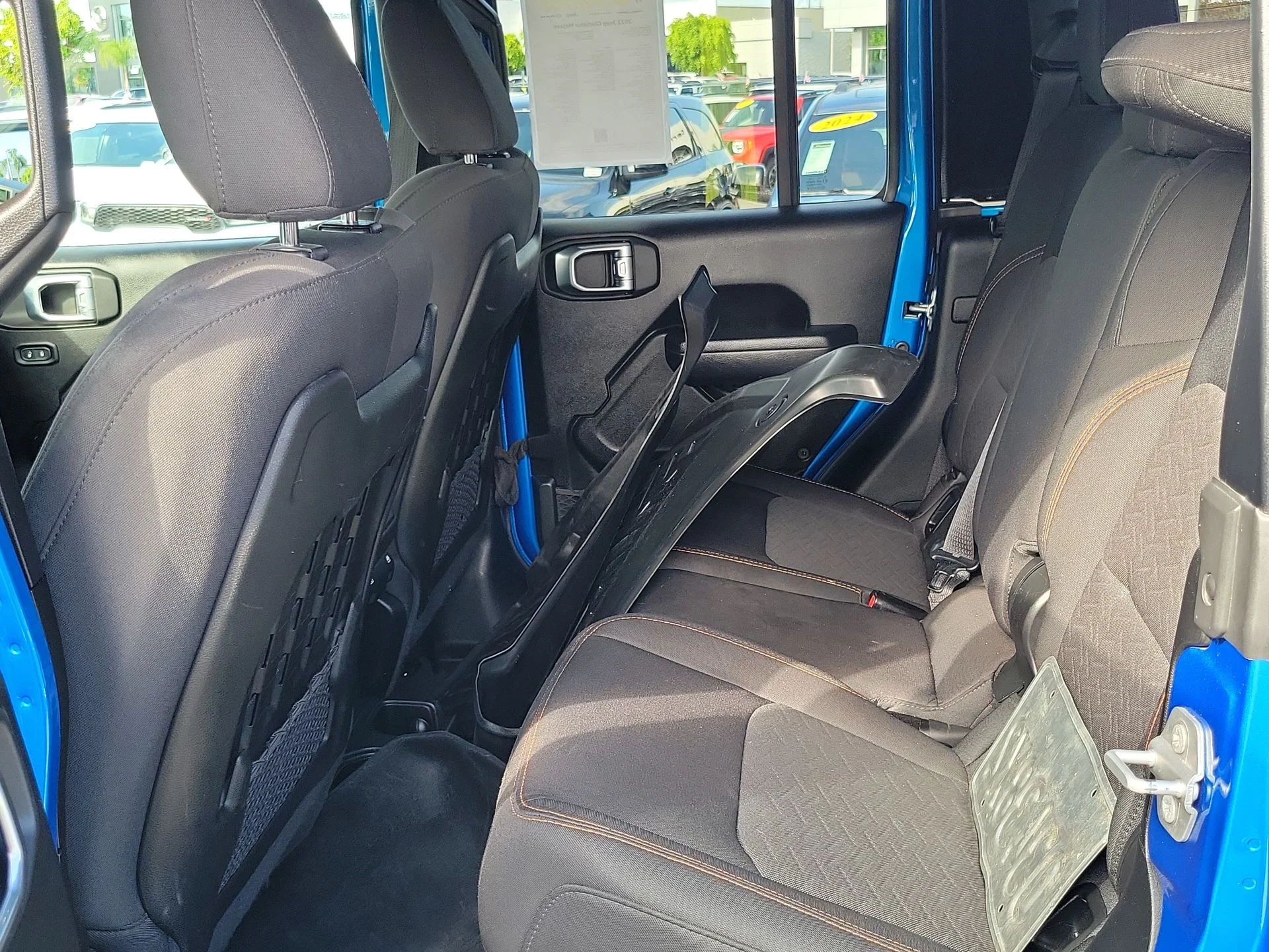 Certified Used 2022 Blue Jeep Mojave image 33